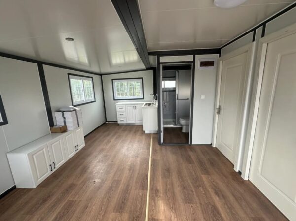 Mobiles Tiny House mit zwei Schlafzimmern und Küche - Modell Stahlworks Deluxe – Bild 9