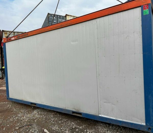 Sanitärcontainer 2x WC mit Küchenanhang - 6m – Bild 10