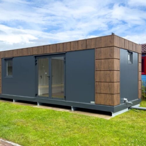 Bürocontainer 8×3 Meter Helsinki mit Küche und Bad