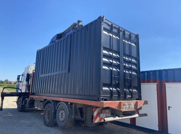 20 Fuß High Cube Restaurationscontainer mit nach oben offener Luke