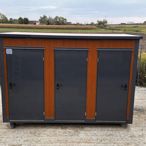 Modularer Sanitärcontainer 3 Kabinen – WC und komplette Ausstattung