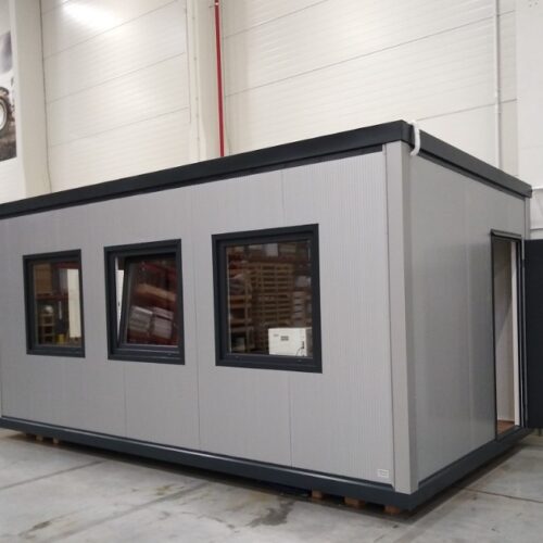 Bürocontainer 18m² – Isoliert und ausgestattet