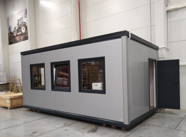 Bürocontainer 18m² - Isoliert und ausgestattet