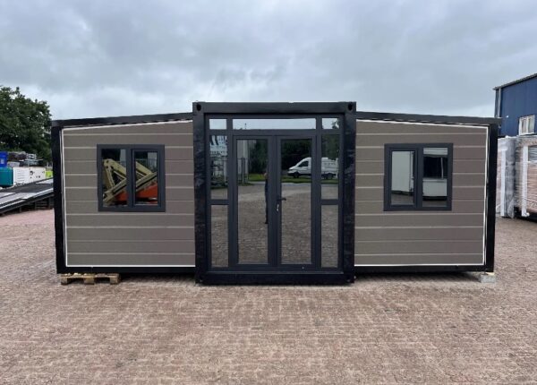 Tiny House XXL-Container / Faltbare Luxus-Chalet - 40 Fuß / 12 Meter