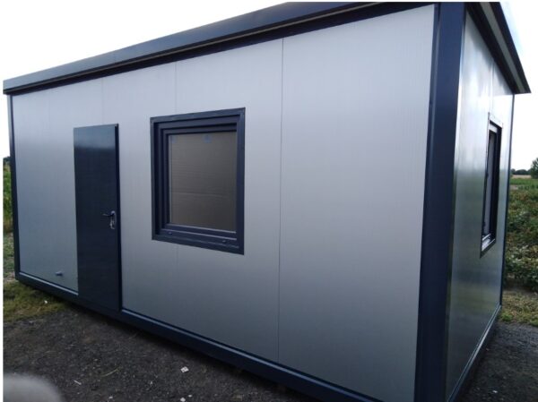 Modularer Umkleideraum Container 17m² - Leer und Isotherm – Bild 8