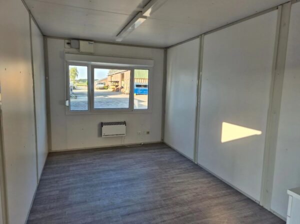 Bürocontainer 18 m² (3x6m) - Ausgestattet mit WC und Küchenzeile – Bild 6