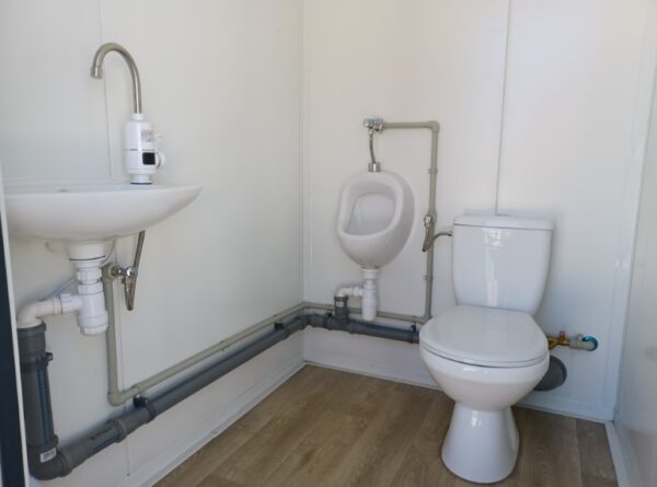 Sanitäranlage Einzel-WC mit Urinal - Abmessungen 172 × 140 × 240 cm – Bild 7