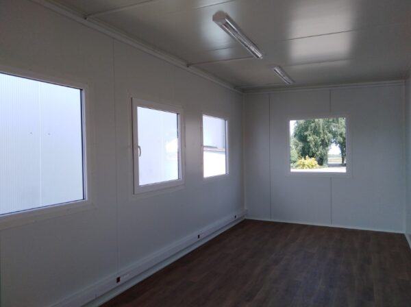 Bürocontainer 18m² - Isoliert und ausgestattet – Bild 4