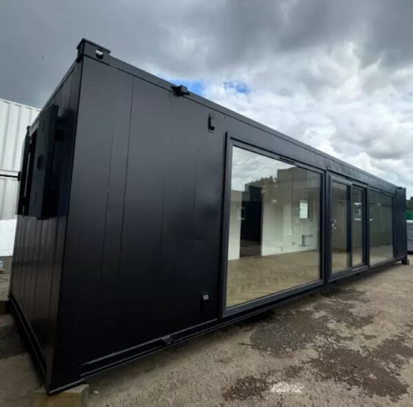 Modularer Container 32 x 10 ft – Büro/Kantine mit Panoramafenstern – Bild 5
