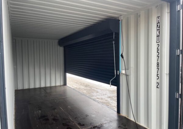 20 Fuß Seecontainer Anthrazit lackiert mit Rollladen – Bild 10
