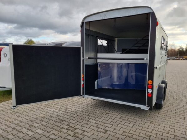 Liberty Touring Country Pferdeanhänger + Frontrampe und Sattelkammer – Bild 9