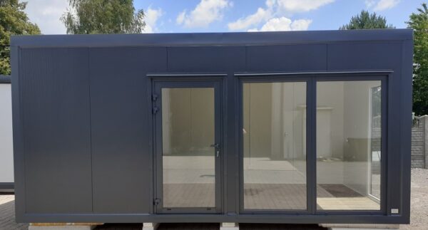 Geschäftsmodul 18m² mit Sanitäranlagen