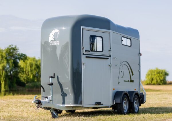 Liberty Touring Country XL Pferdeanhänger + Frontrampe und Sattelkammer – Bild 8