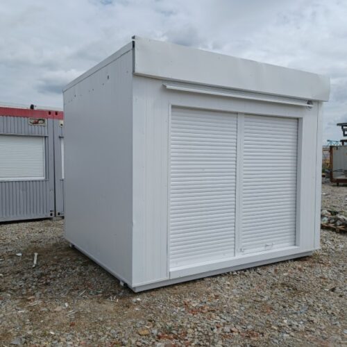 Catering Commercial Container 350×303 – Vorderer Rollladen & Hintere Tür
