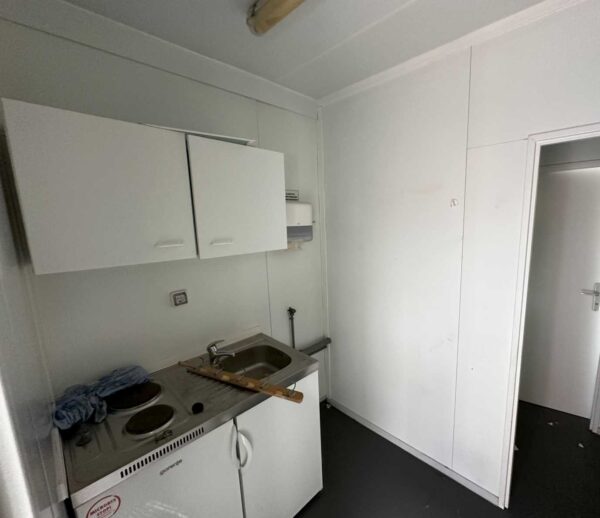 Sanitärcontainer 2x WC mit Küchenanhang - 6m – Bild 8