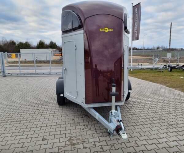 Humbaur Xanthos Aero 2400 Anhänger mit Sattelkammer und Seitentüren – Bild 3